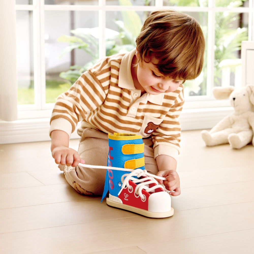 ZAPATILLA CON CORDONES TIE-IT