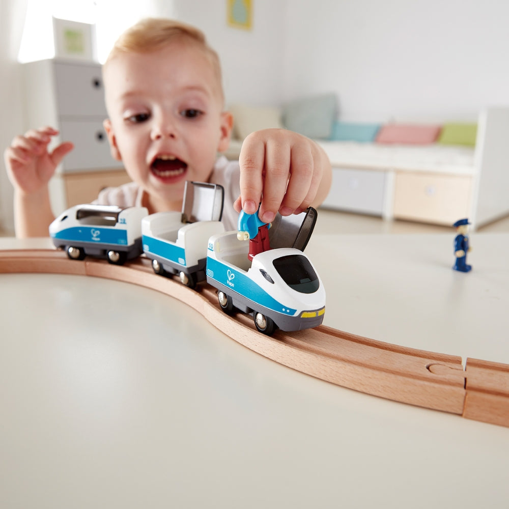 SET DE TREN INTERURBANO