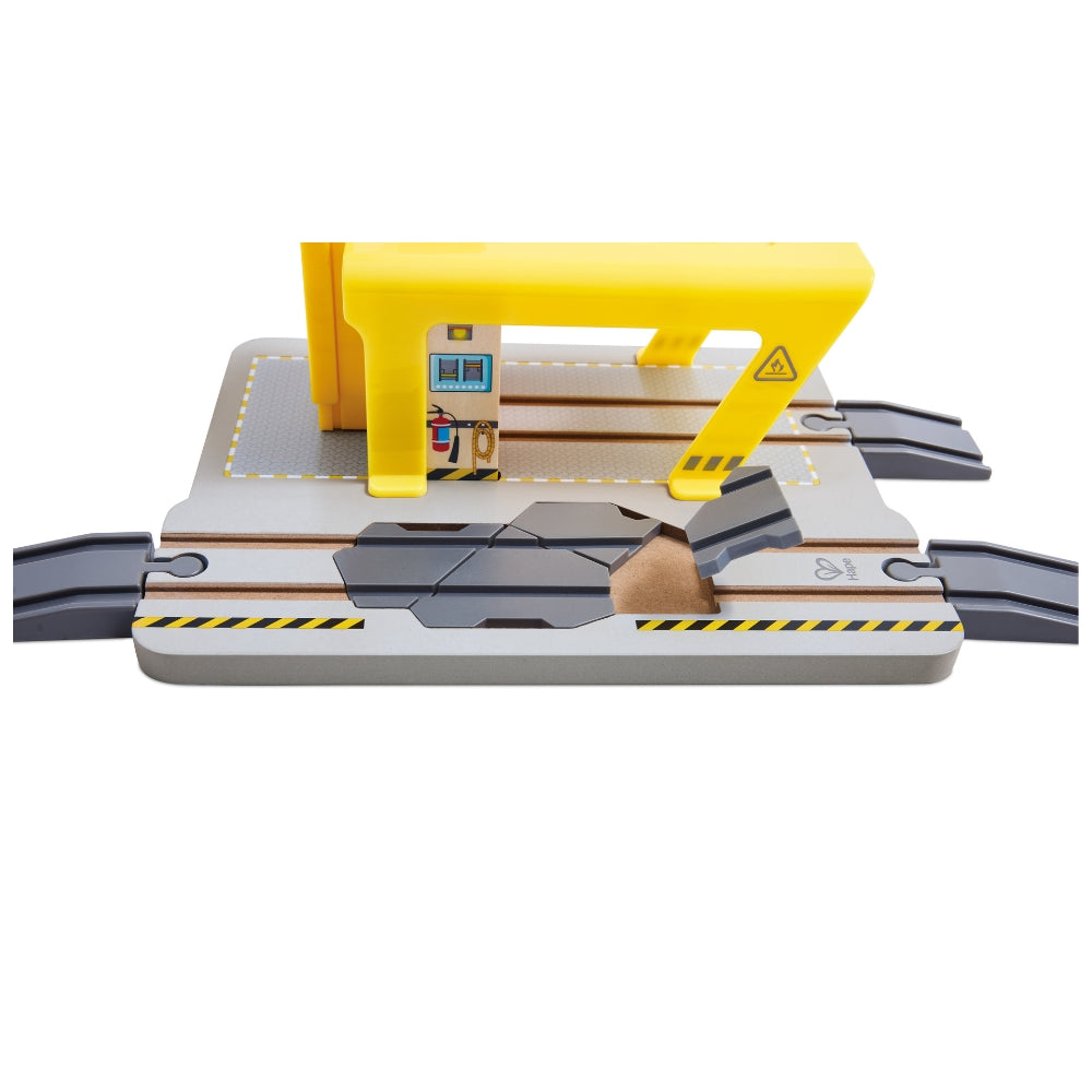 CONSTRUCCIÓN DE GRÚA FERROVIARIA