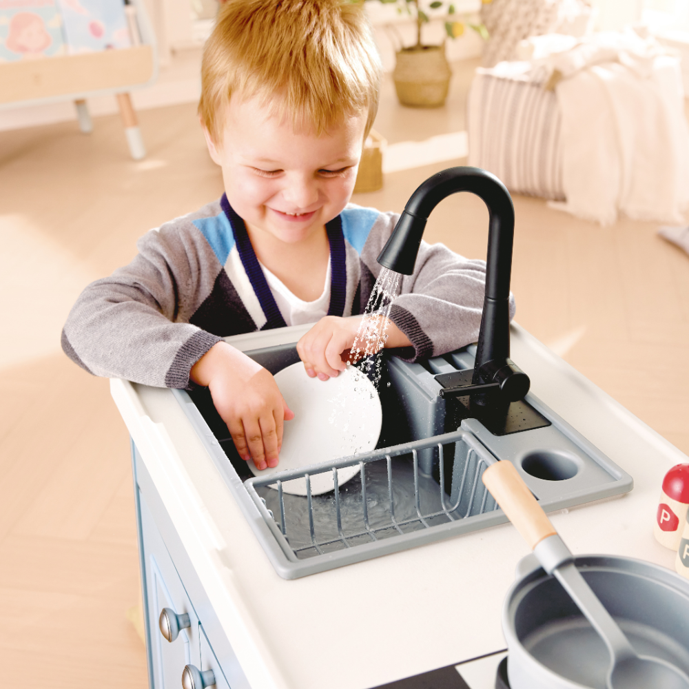 Cocina Deluxe con Agua Real