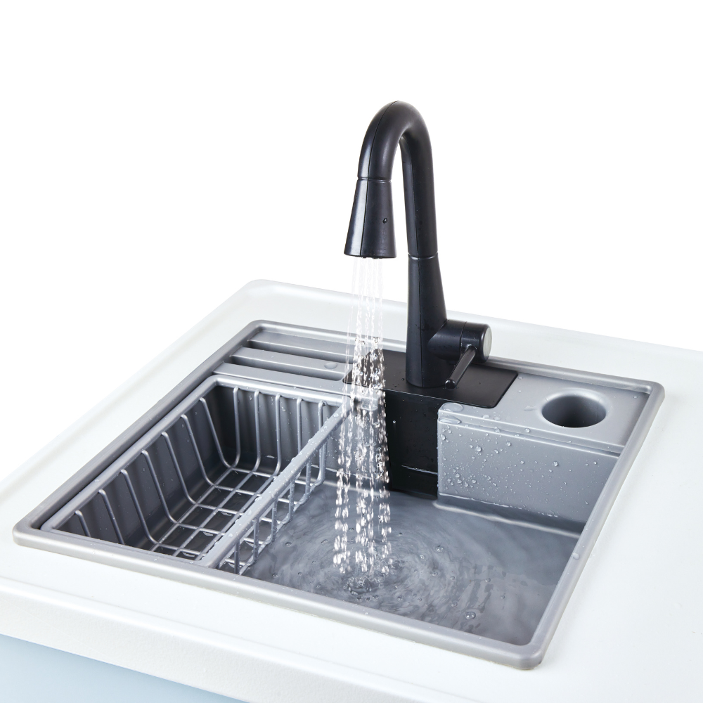 Cocina Deluxe con Agua Real