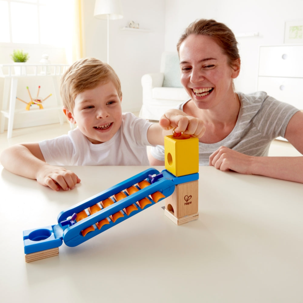 PATIO DE RECREO SÓNICO