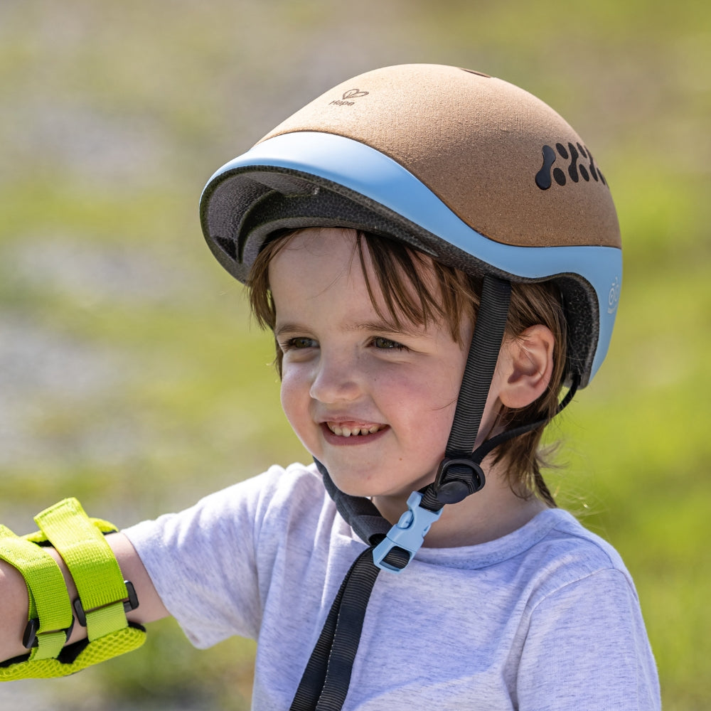 CASCO DE CORCHO AZUL
