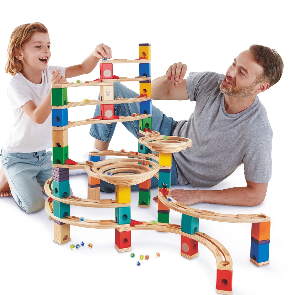 PISTA DE CANICAS EN ESPIRAL