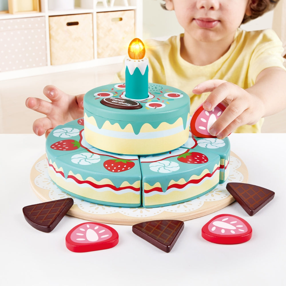 PASTEL DE CUMPLEAÑOS INTERACTIVO