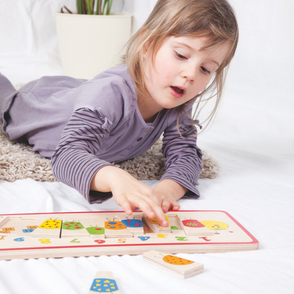 ROMPECABEZAS DE ORUGA